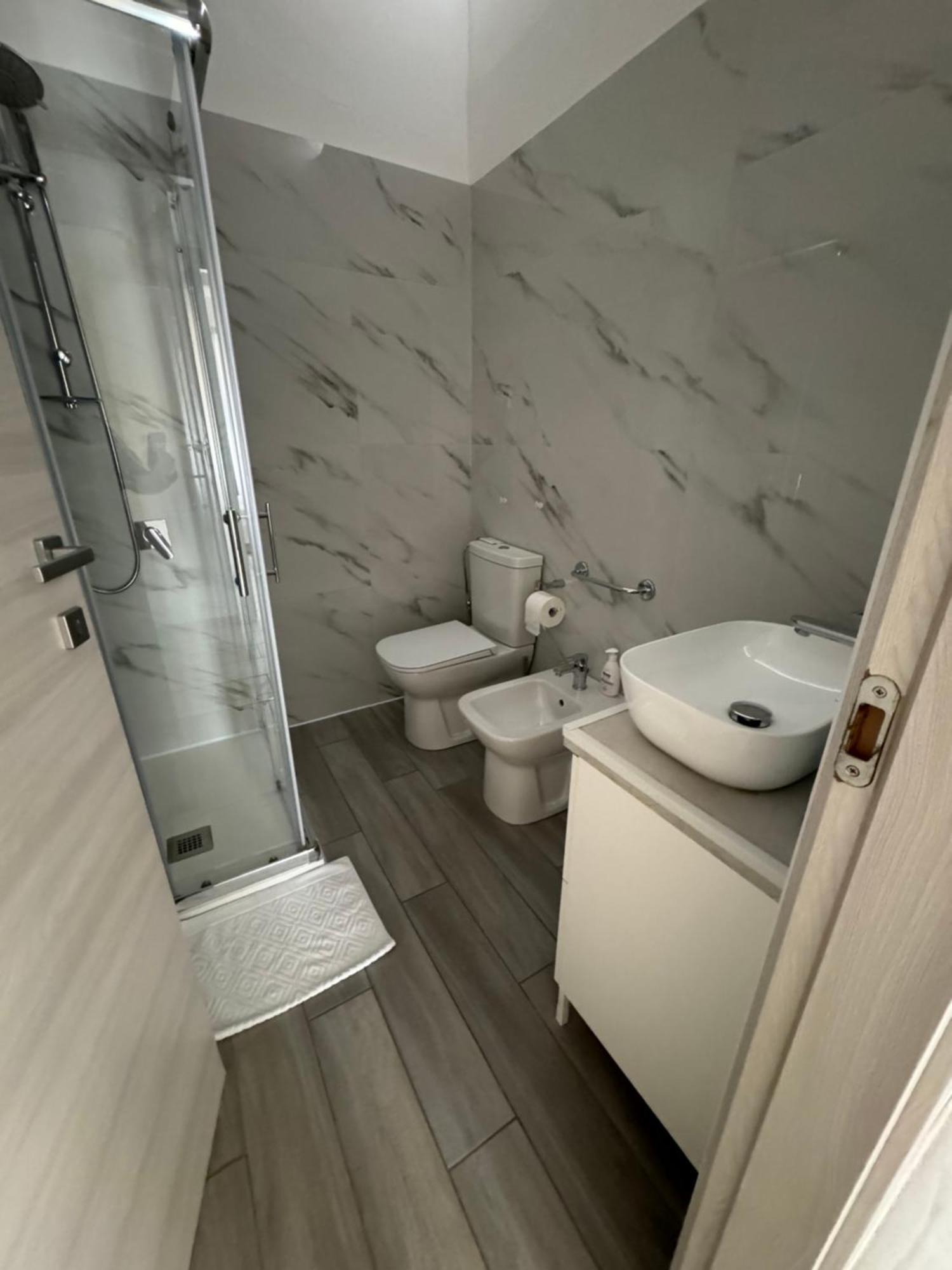 Casa L'Aquila Otel Como Dış mekan fotoğraf