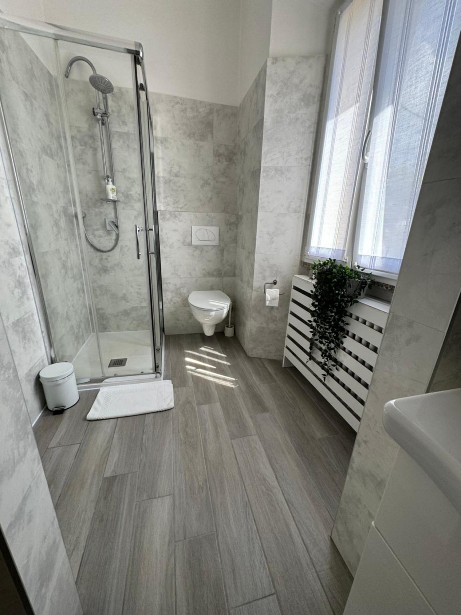 Casa L'Aquila Otel Como Dış mekan fotoğraf