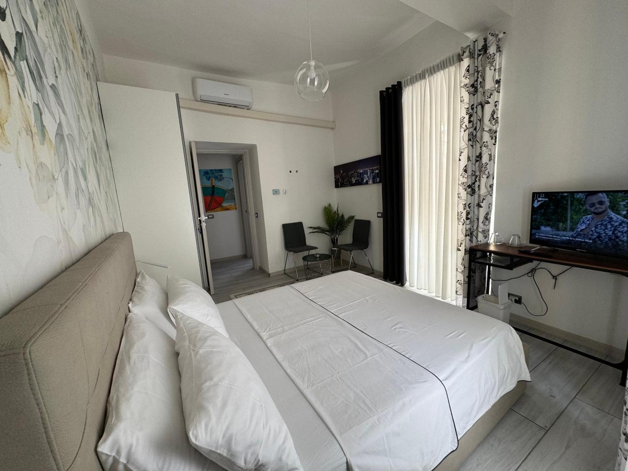 Casa L'Aquila Otel Como Dış mekan fotoğraf